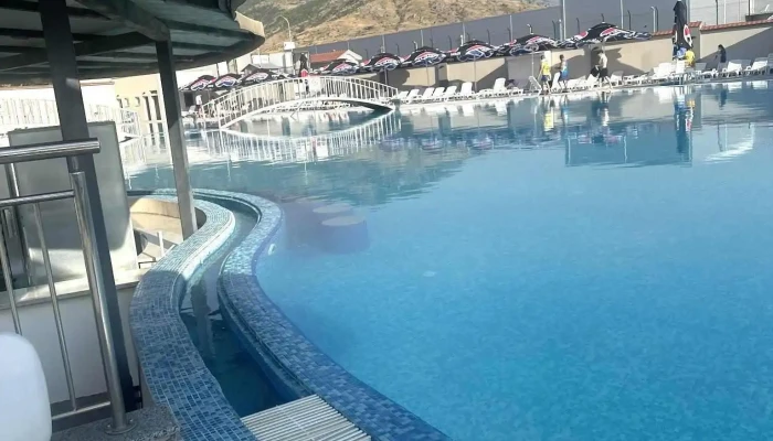 Akvapark Salida Od Sopstvenikot - Прилеп