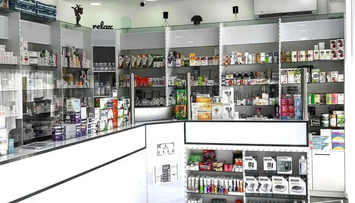 Ba Pharmacie -  Od Sopstvenikot - Гостивар