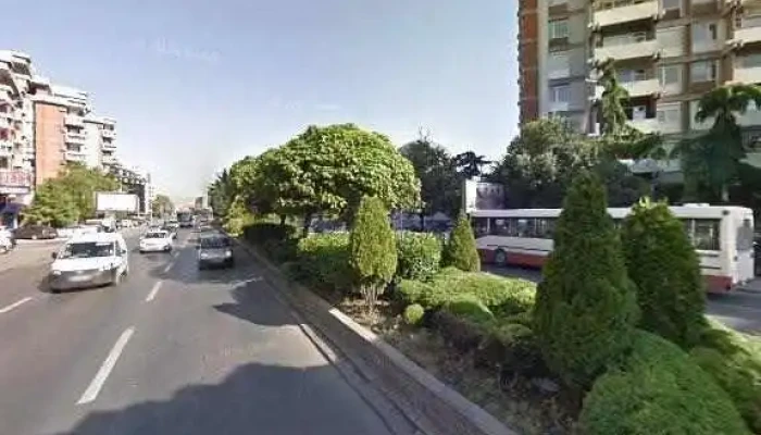 Bilna Apteka I Zdrava Khrana Ulichen Prikaz I 360deg - Скопје