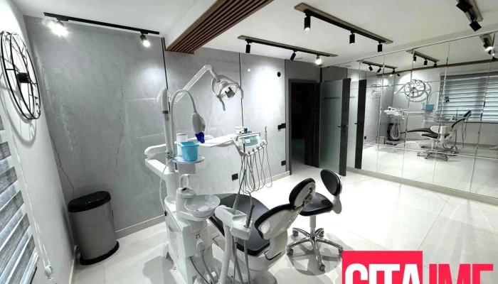 Dent Artis Od Sopstvenikot - Скопје