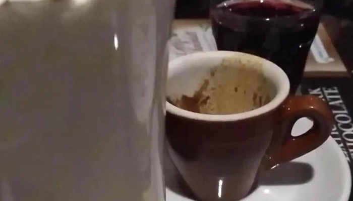 E Caffe -  Khrana I Pijalatsi - Vrapchishte