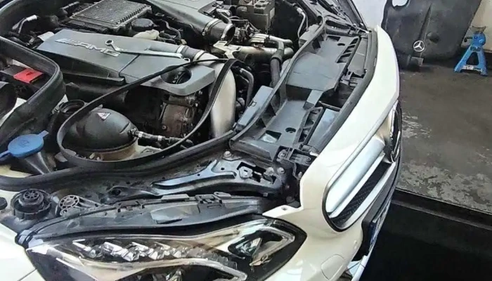 Habil -    Mercedes Benz Service Videa - Тетово