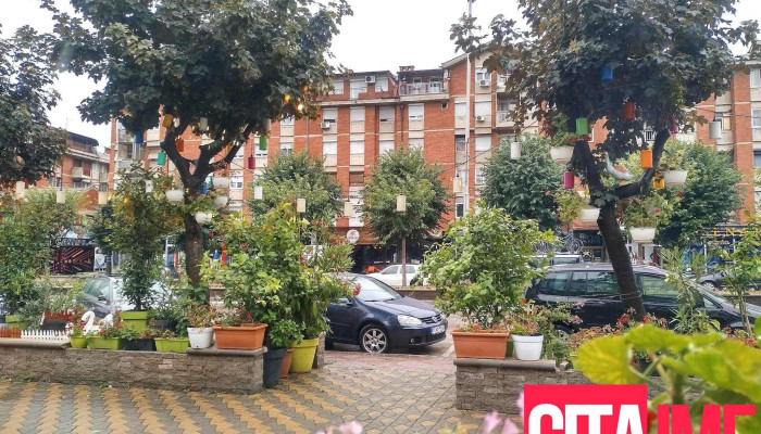 Khotel I Restoran Tivoli Od Posetitelite - Тетово