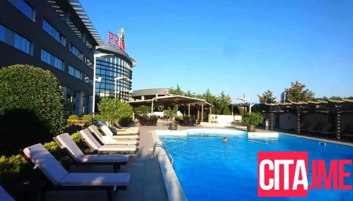 Khotel Ramada Plaza Eksterier - Гевгелија