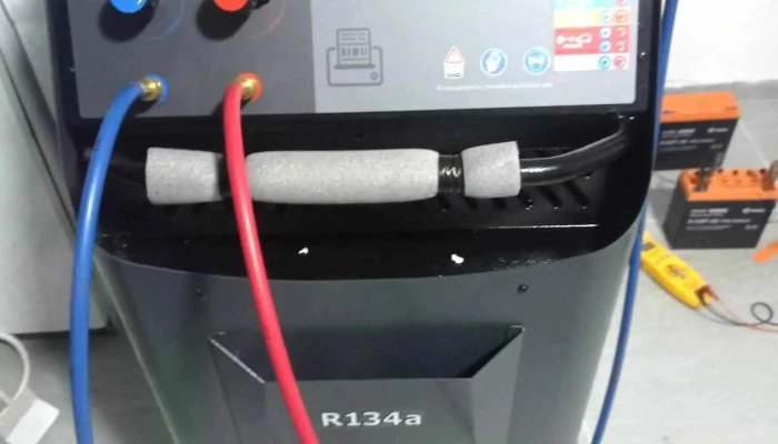 Klima Centar Frigomehanika 078 55 35 14 Prodazba Montaza I Servis Na Klima Uredi I Avto Klimi Od Sopstvenikot - Куманово