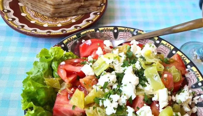 Kutmichevitsa Grchka Salata - Вевчани