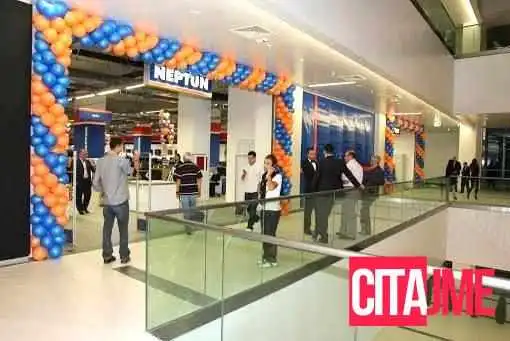 Neptun   Siti Mol Od Sopstvenikot - Скопје