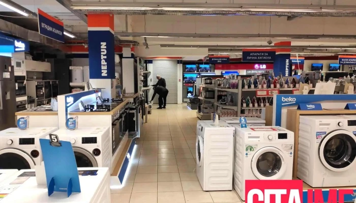 Neptun   Veles Enterier - Велес