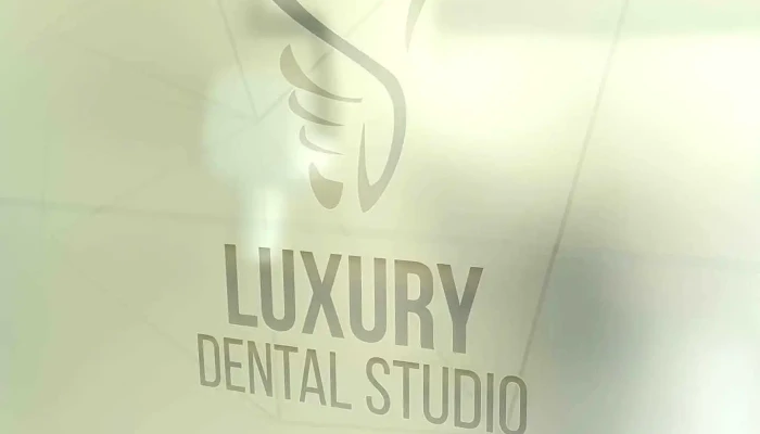 Raskoshno Dentalno Studio Od Sopstvenikot - Скопје