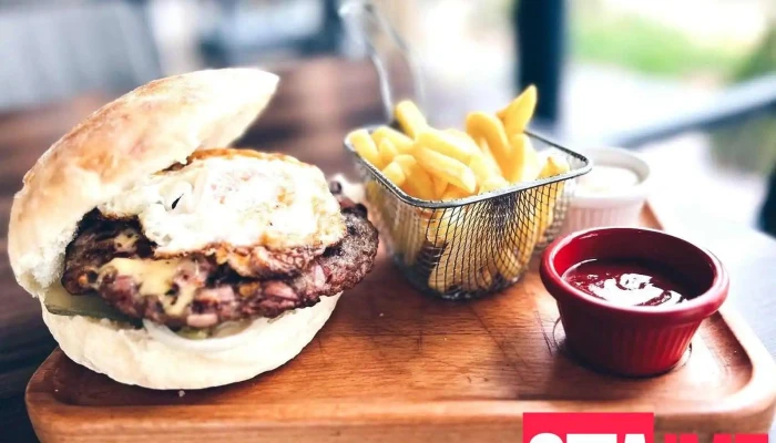 Restoran Dvor   Restaurant Dvor Pomfrit - Кичево