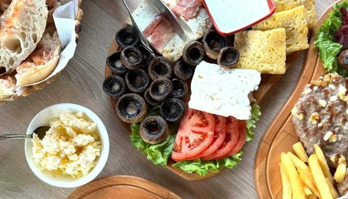 Restoran Dvor   Restaurant Dvor блиску до мене - Кичево