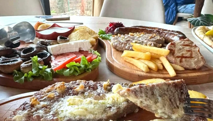 Restoran Dvor   Restaurant Dvor кичево - Кичево