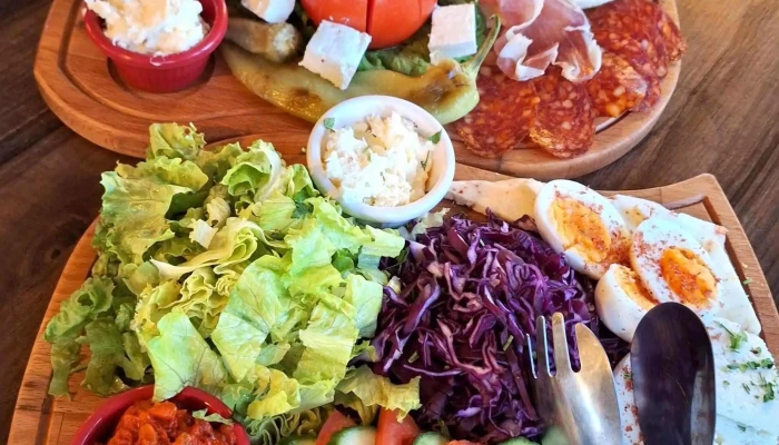 Restoran Dvor   Restaurant Dvor коментари - Кичево