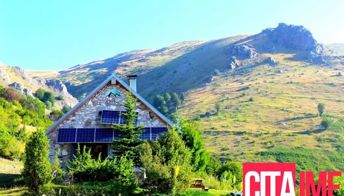 Sharoutdoors   Adventures In Macedonia And The Balkans Sie - Попова Шапка