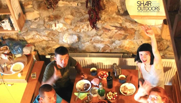 Sharoutdoors   Adventures In Macedonia And The Balkans телефон - Попова Шапка