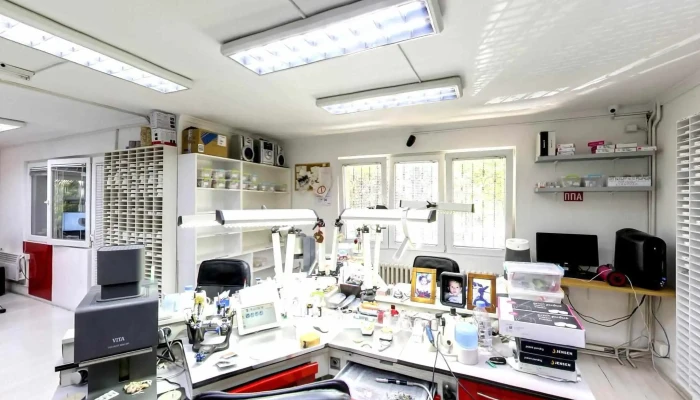 Stomatoloshka Ordinatsija Dental Kraft Sie - Скопје