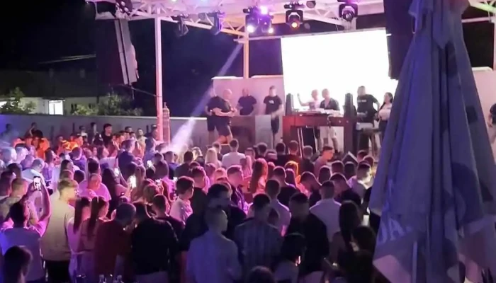 Summer Pool Bar Casablanca Videa - Свети Николе