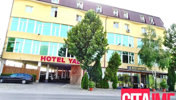Tetovo Hotel Restaurant Petrol Od Posetitelite - Тетово