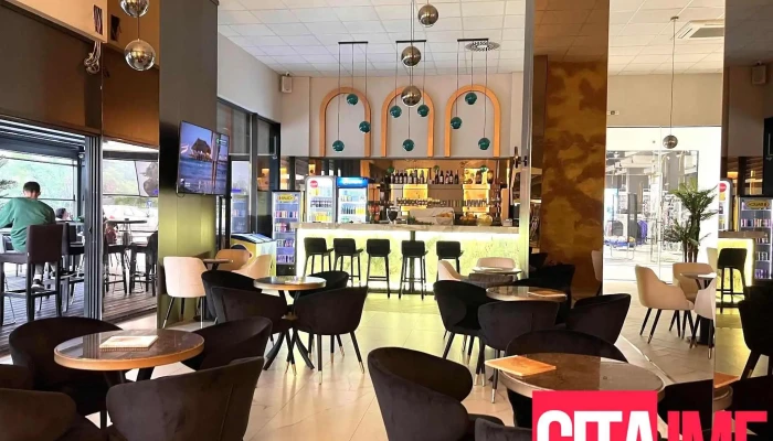 Vel Siti Mol Restoran - Велес