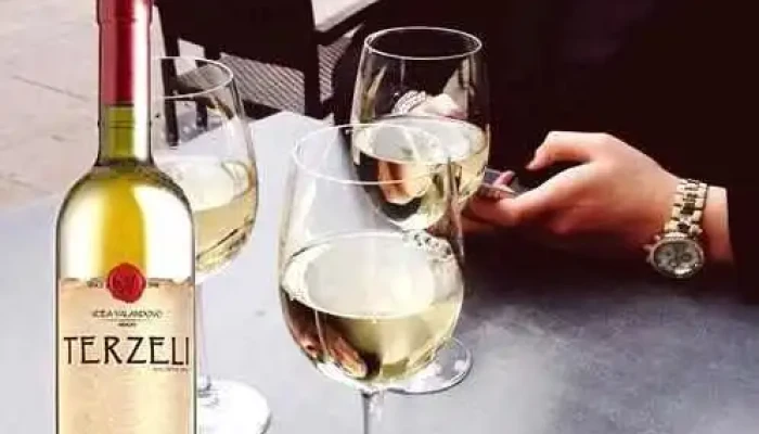 Vinarska Vizba Valandovo Vino - Valandovo