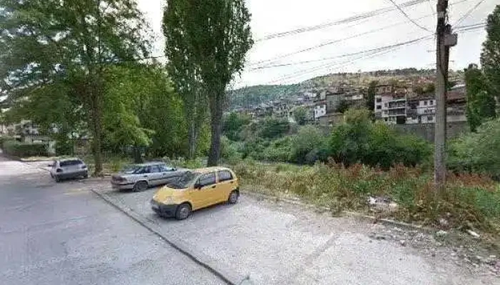 Zemjodelska Apteka Balkan Ulichen Prikaz I 360deg - Велес